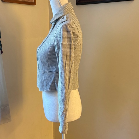 Checkered Loft Jacket - Picture 8 of 16